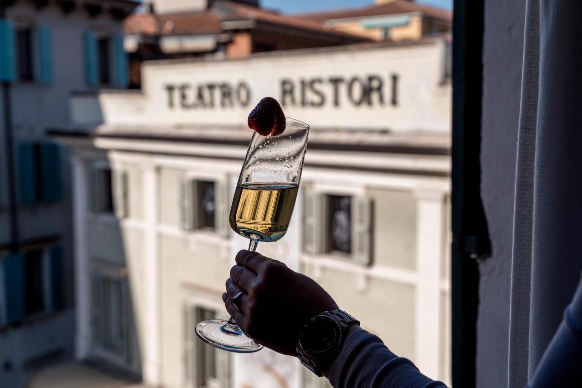 Palazzo Ristori Apartment Verona Exterior photo
